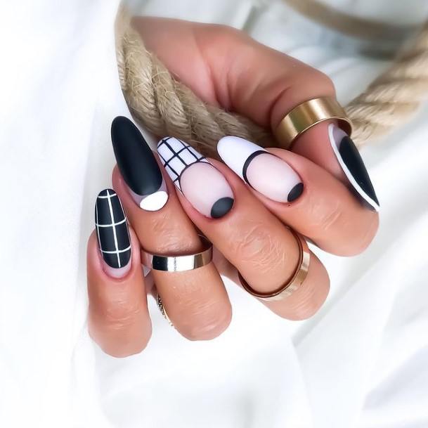 Matte Fall Female Nail Designs