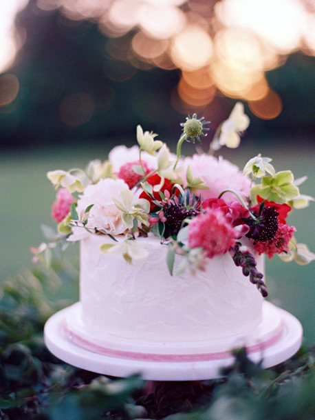 May Wedding Flowers Decor Cake