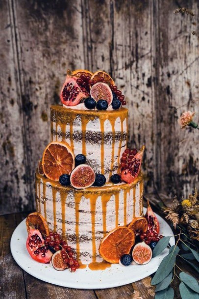 Melting Juicy Rustic Wedding Cake