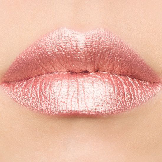 Metallic Summer Lipstick Makeup Looks Women