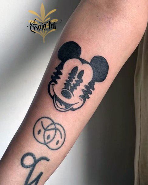 Mickey Mouse Womens Tattoos