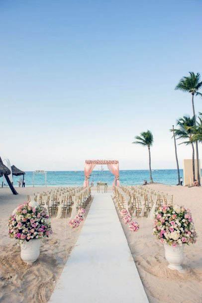 Mighty Beach Wedding Flowers