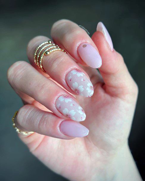 Minimal Cherry Blossom Sakura Nail For Women