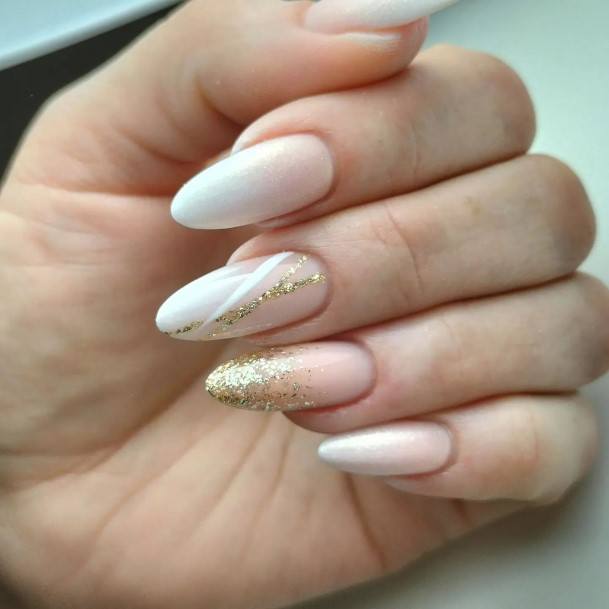 Minimal Gold Ombre Nail For Women