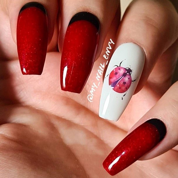 Minimal Ladybug Nail For Women