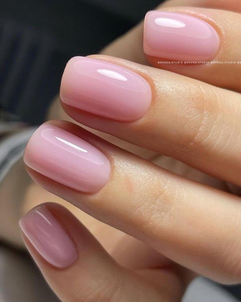 Minimal Neat Nail For Women