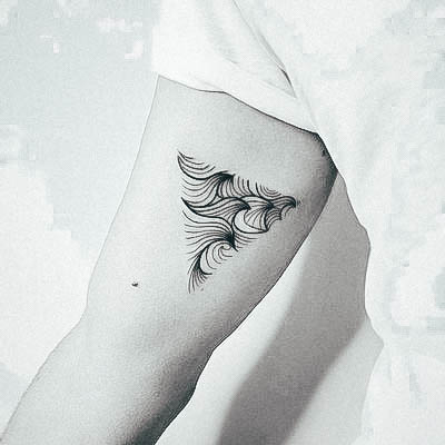 Minimal Ocean Tattoo For Women