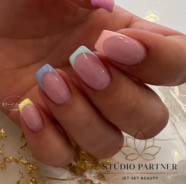 Minimal Pastel Nail For Women