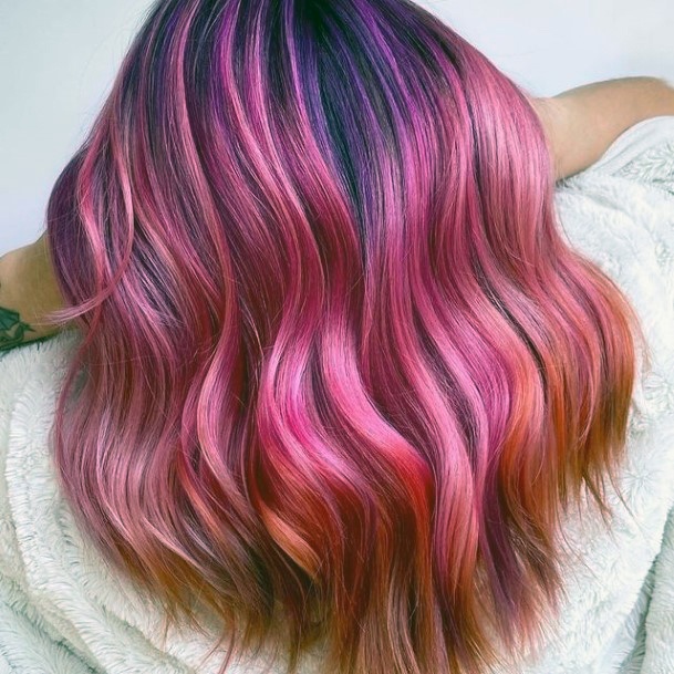 Minimal Pink Ombre Hairstyles For Women