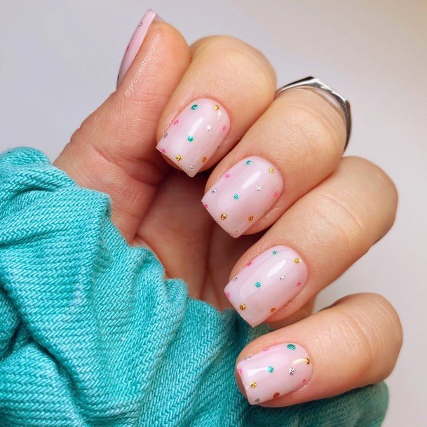 Minimal Polka Dot Nail For Women