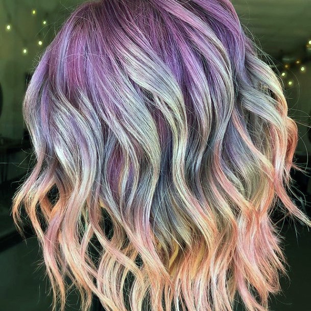 Minimal Purple Ombre Hairstyles For Women