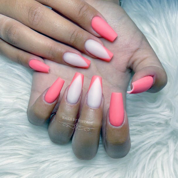 Minimal Salmon Nail For Women