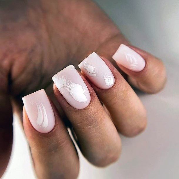 Minimal Wedding Nail For Women