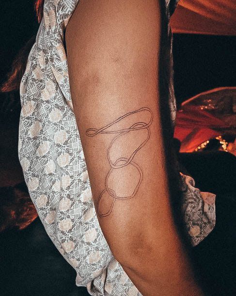 Minimalistic Womens Bubble Tattoo Designs