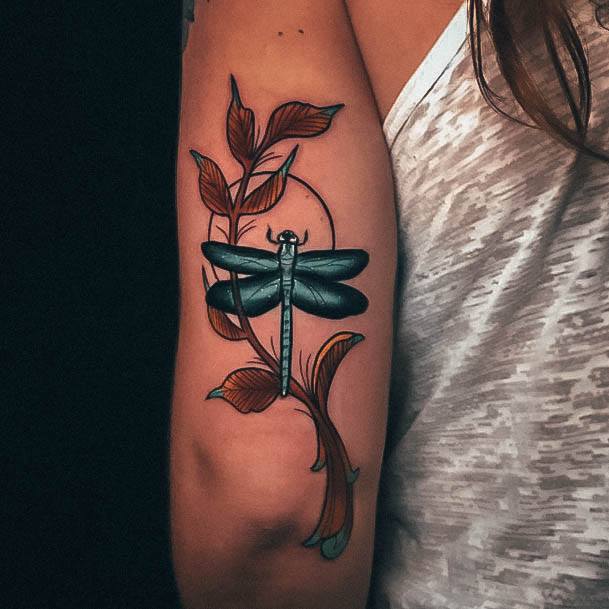 Minimalistic Womens Dragonfly Tattoo Designs