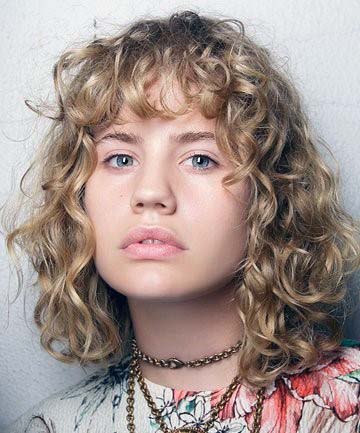Modern Square Faced Womens Blunt Curly Bob Inspiration