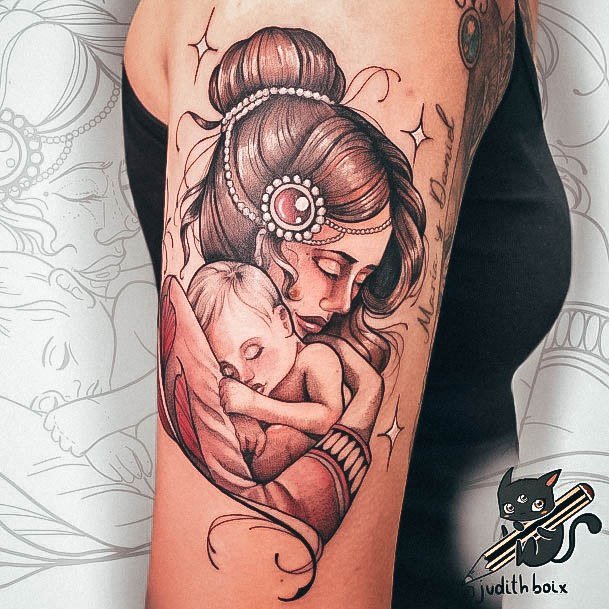 Momr Female Tattoo Designs