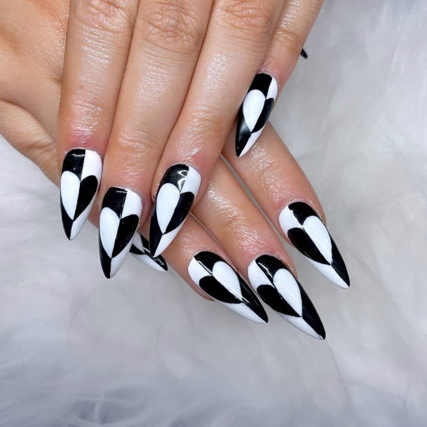 Monochrome Finernail Design Ideas For Girls