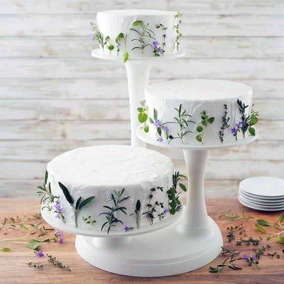 Mushroom Three Layer Womens Wedding Cake Stand