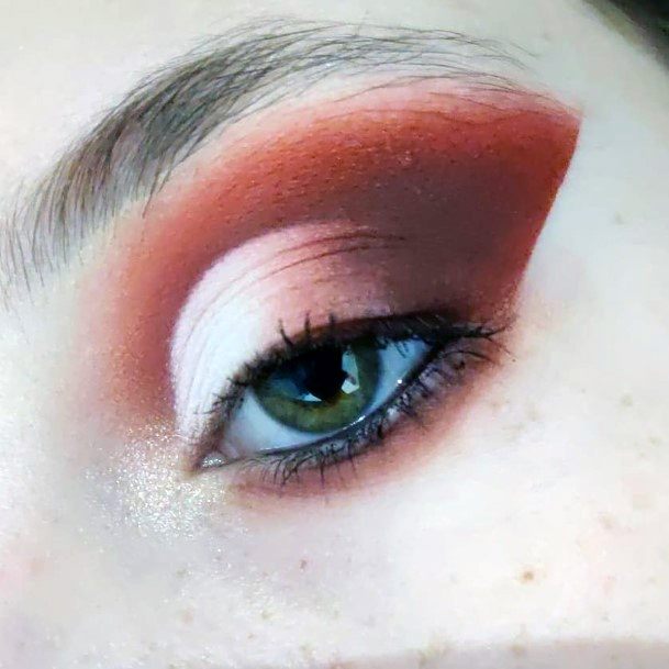 Muted Brown And Red Eyeshadow Women