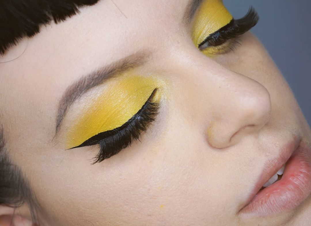 Muted Yellow Summer Makeup Look For Women