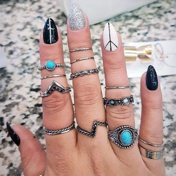 Mystery Black And White Lined Nail Art For Women