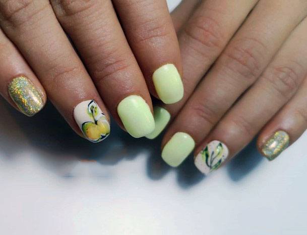 Nail Design With Apple Print