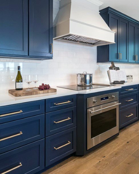 Navy Blue Cabinets With White Quartz Kitchen Countertop Ideas