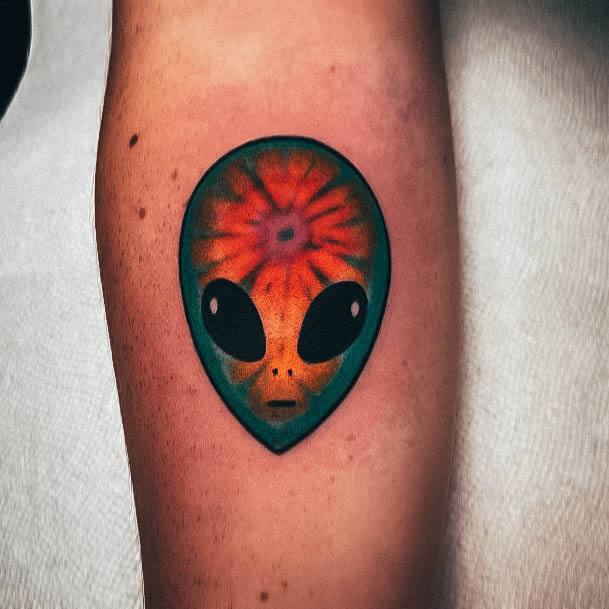 Neat Alien Tattoo On Female