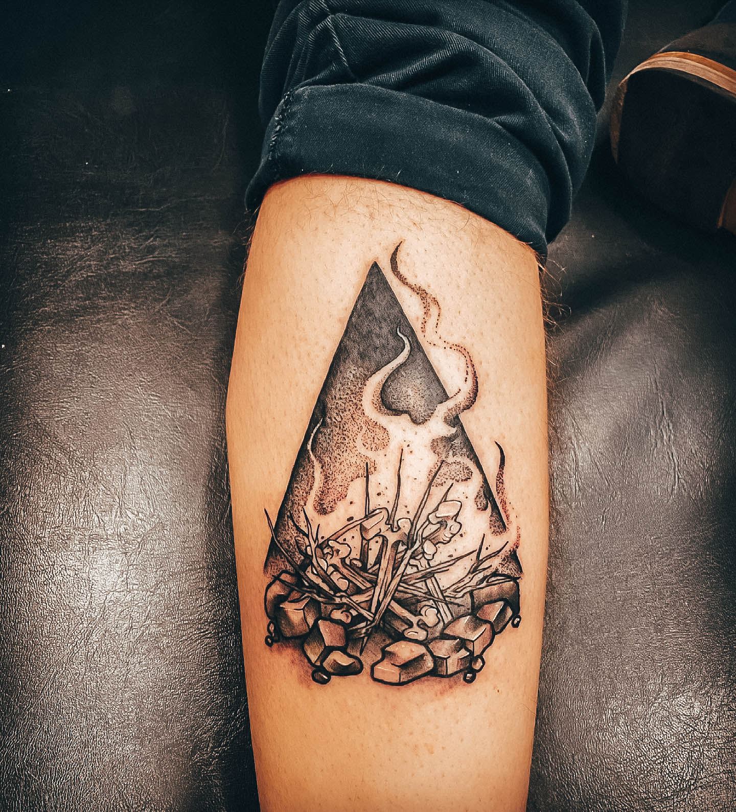 Neat Campfire Tattoo On Female