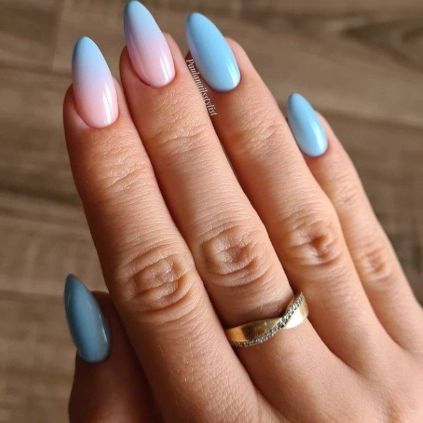 Neat Festival Nail On Female