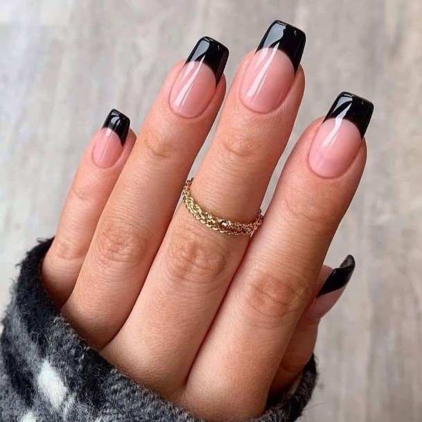 Neat Formal Nail On Female