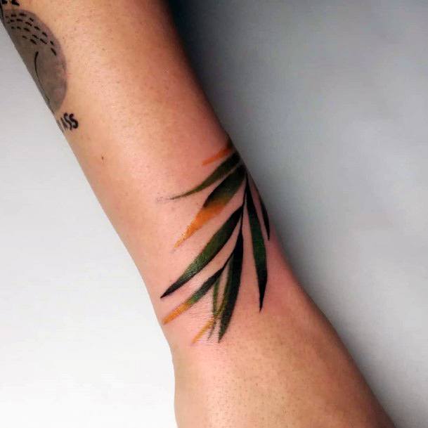 Neat Gradient Tattoo On Female