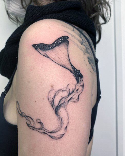 Neat Stingray Tattoo On Female