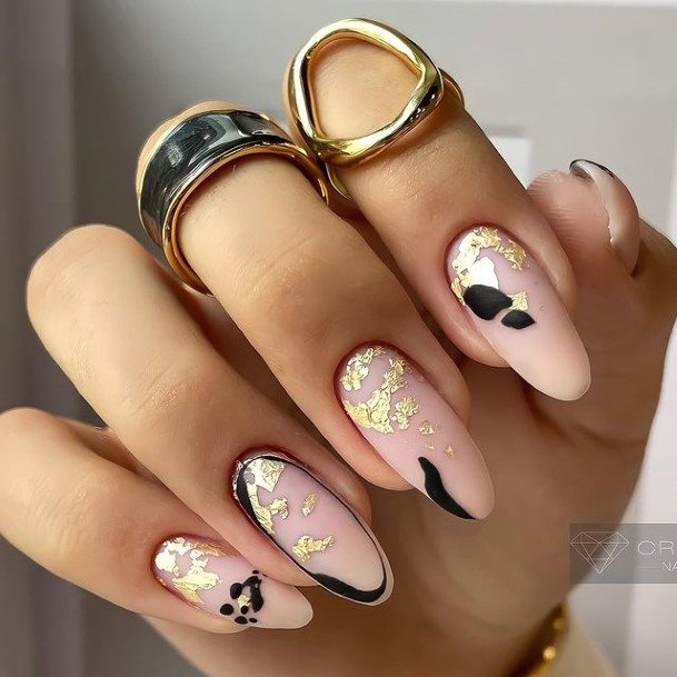 Neat Stylish Nail On Female