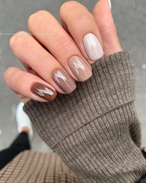 Neutral Tan And Brown Designs Nail On Woman