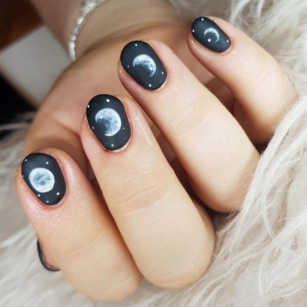 New Moon Womens Nail Designs