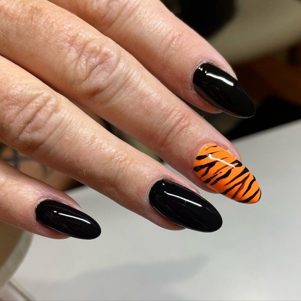 Nice Black Oval Nails For Women
