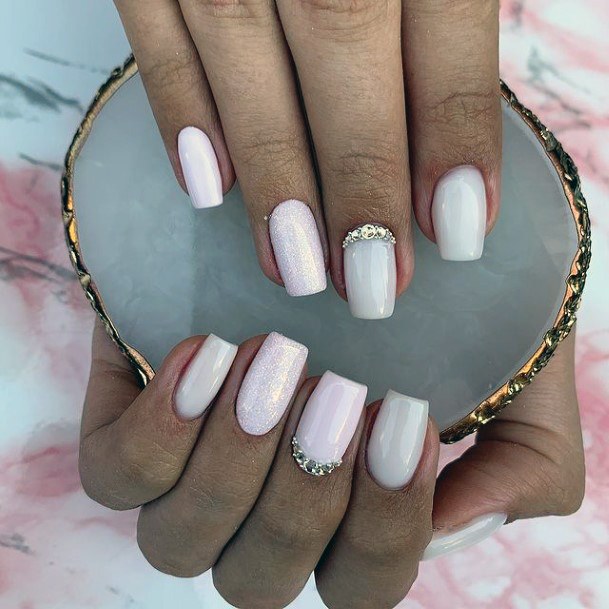 Nice Crystals Nails For Women