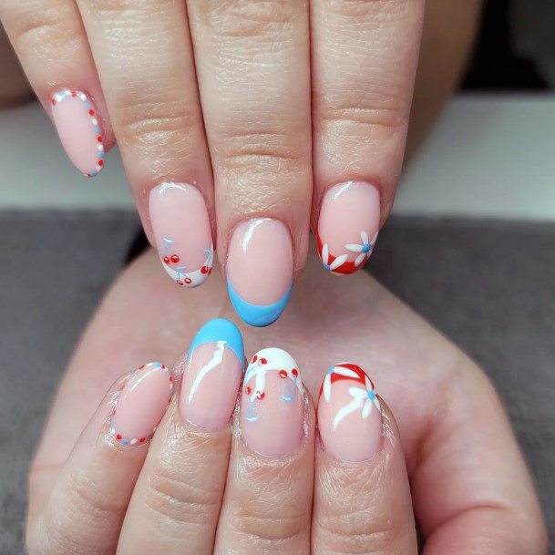 Nice Holiday Nails For Women