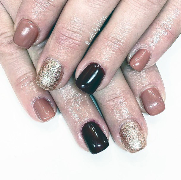 Nice Maroon Glitter Nails For Women