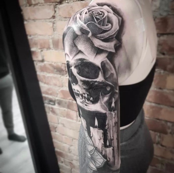 Nice Rose Shoulder Tattoos For Women