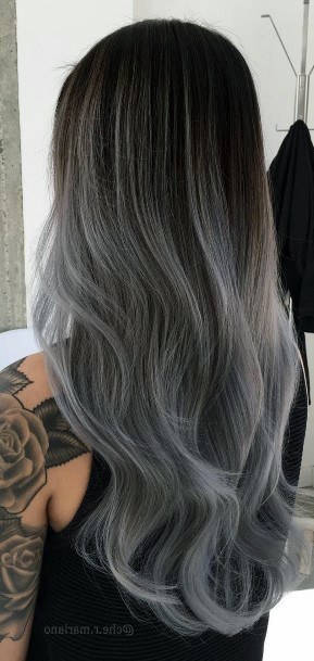 Nice Silver Color For Older Women Wanting A Trendy Hairstyle Ideas