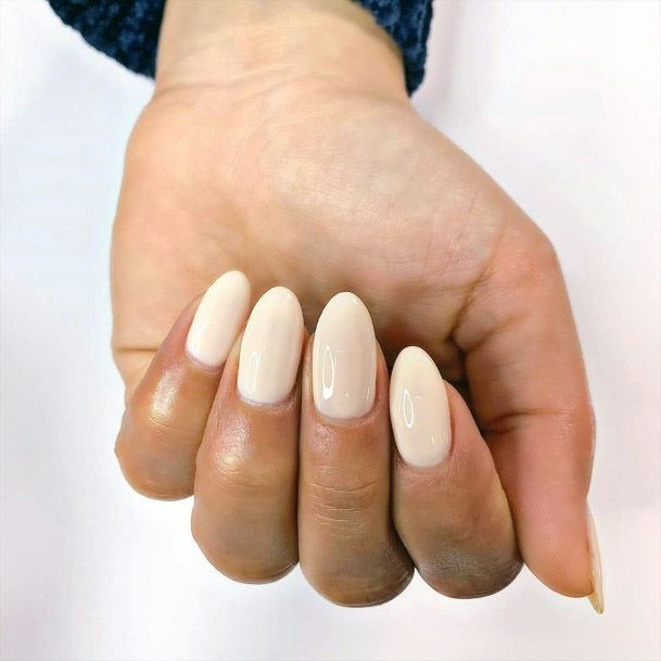 Nude Nails Almond Shape