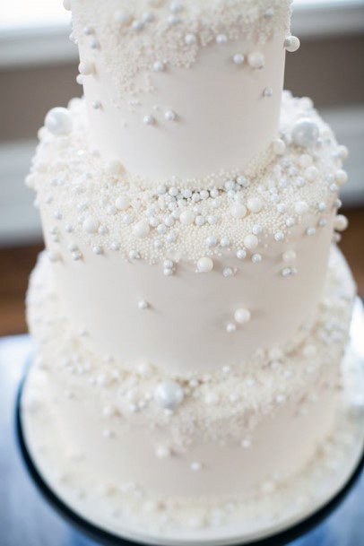 Ornamental Pearls Womens Elegant White Wedding Cake Art