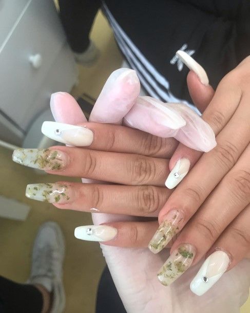 Ornate Nails For Females 420