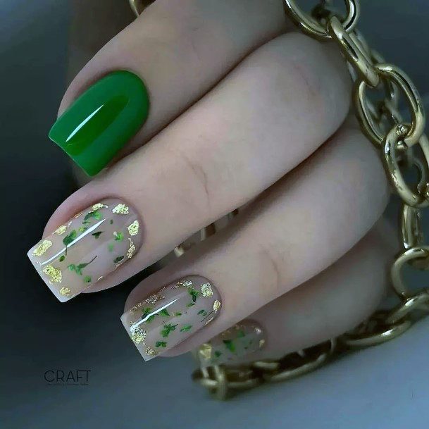 Ornate Nails For Females Green Dress