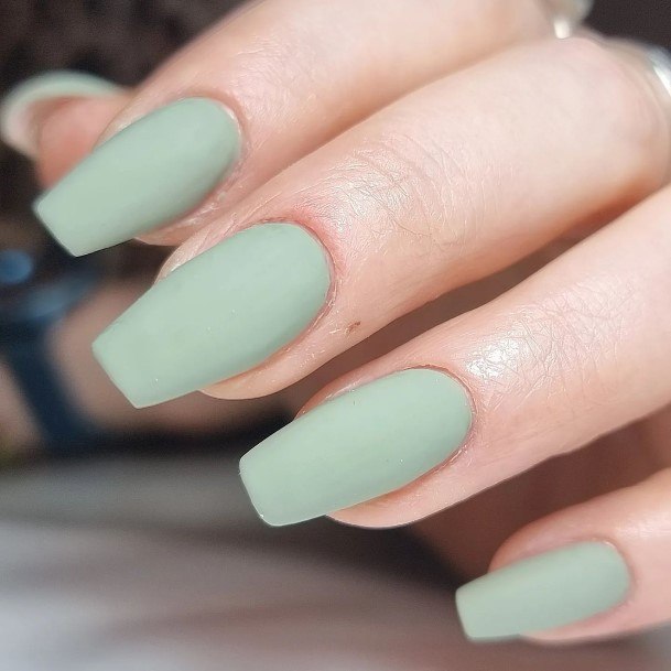 Ornate Nails For Females Matte Green