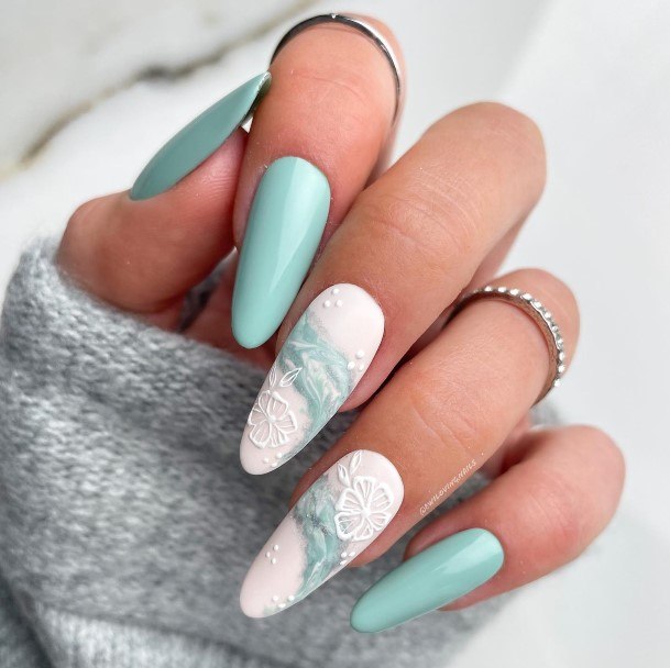 Ornate Nails For Females White With Flowers