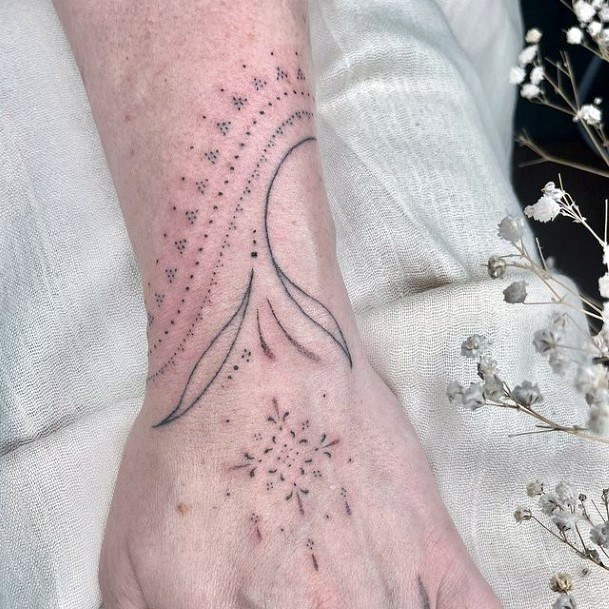 Ornate Tattoos For Females Handpoke